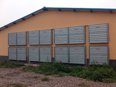 风机湿帘安装现场